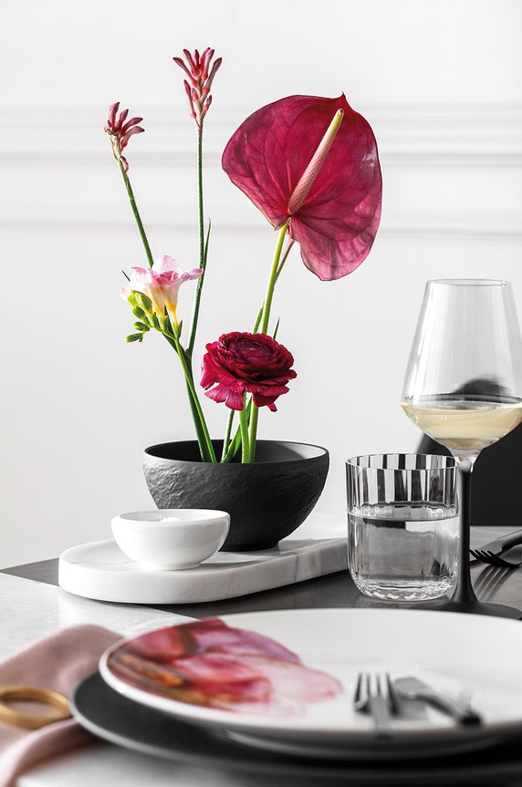 Sada pohárov na víno Villeroy & Boch Manufacture Rock 380 ml 4-pak 1137988120 priesvitná AA00