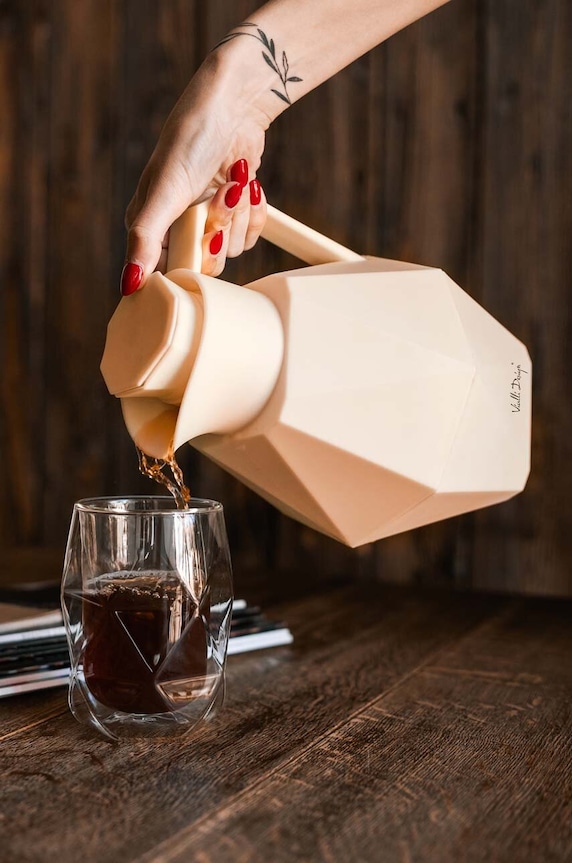 Vialli Design termos Geo 1 L 7480. beżowy