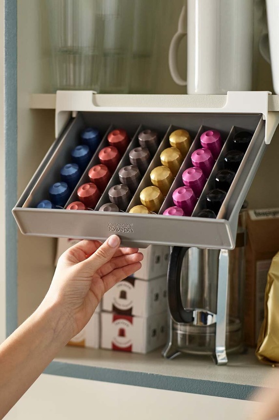 Podpultový organizér na kapsle Joseph Joseph CupboardStore™ vícebarevná 851667
