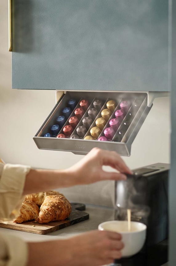 Podpultový organizér na kapsle Joseph Joseph CupboardStore™ 851667