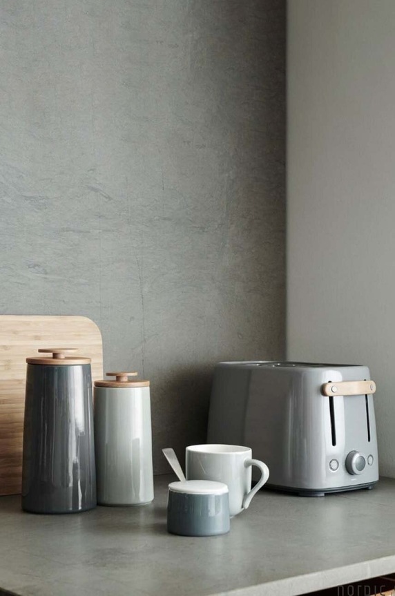 Stelton pojemnik z pokrywką Emma 1,2 L x.223.1 czarny AA00