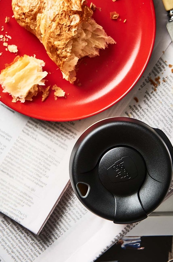 Hrníček na kávu KeepCup Brew Cork Black 454ml BCBLA