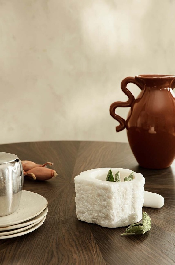 Ferm Living moździerz z tłuczkiem Petra Mortar biały 1104264886