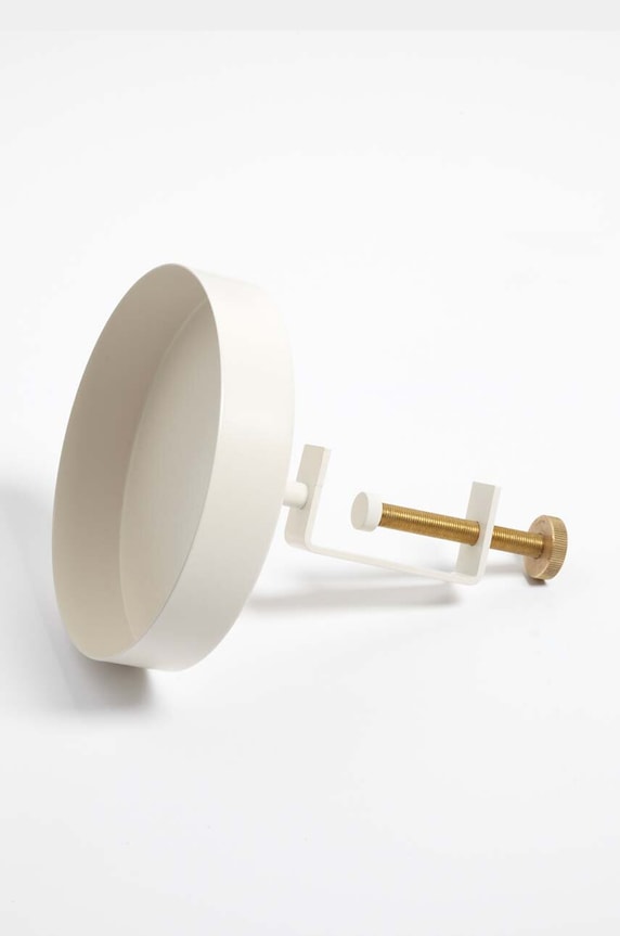 Navet tavă decorativă cu clemă Clamp bej 07.Navet