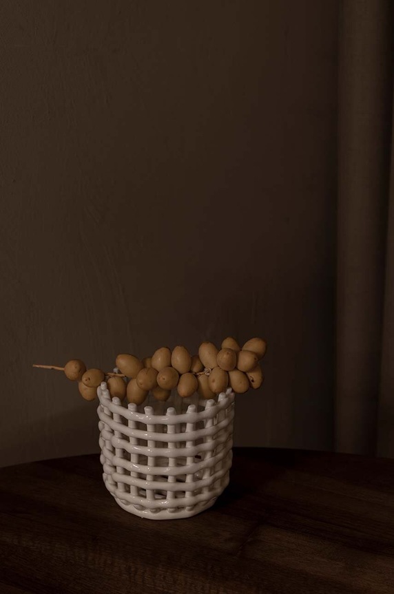 Ferm Living kosz na owoce S 110073202 biały