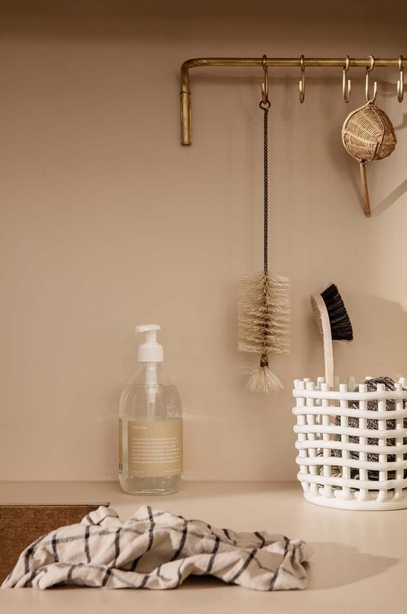 Ukrasna košara ferm LIVING L 110134202 bijela