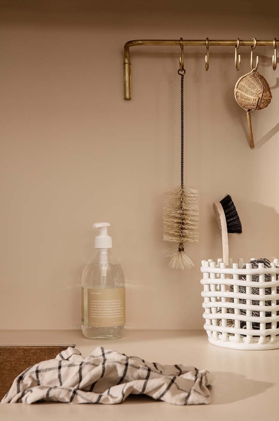 Ukrasna košara ferm LIVING L 110134202 bijela