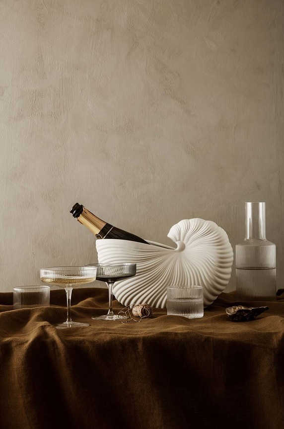 Κουζίνα και μπαρ Σετ ποτηριών σαμπάνιας ferm LIVING Ripple 150 ml 2-pack 100126112 γκρί
