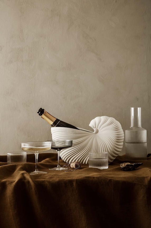 Κουζίνα και μπαρ Σετ ποτηριών σαμπάνιας ferm LIVING Ripple 150 ml 2-pack 100126112 γκρί
