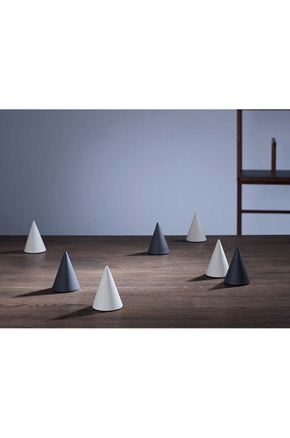 Tre Product solniczka Cone SC13PW biały