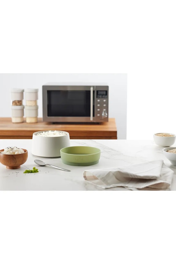 Kuchnia i bar Lekue naczynie do gotowania ryżu i kaszy w mikrofali Quick Quinoa & Rice Cooker 887864 zielony