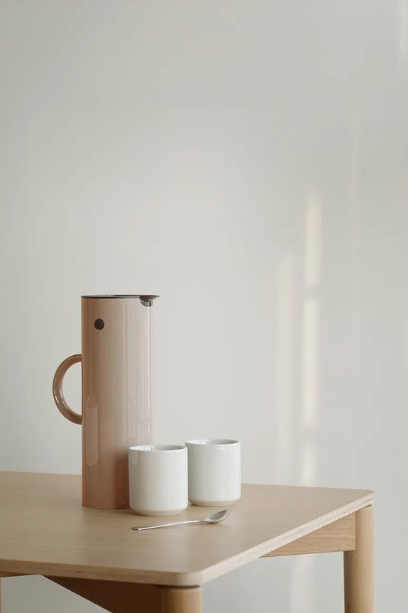 Ισοθερμική κανάτα Stelton EM77 1 L 995.11 μπεζ AA00