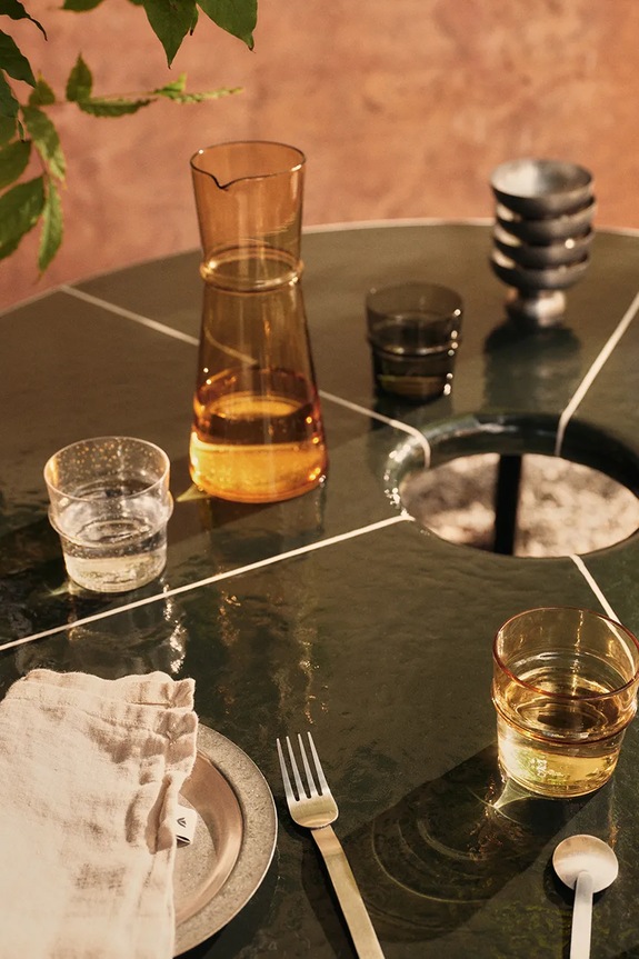 Bucătărie și bar Ferm Living carafă din sticlă colorată 25 x 11 cm 1104272741 galben