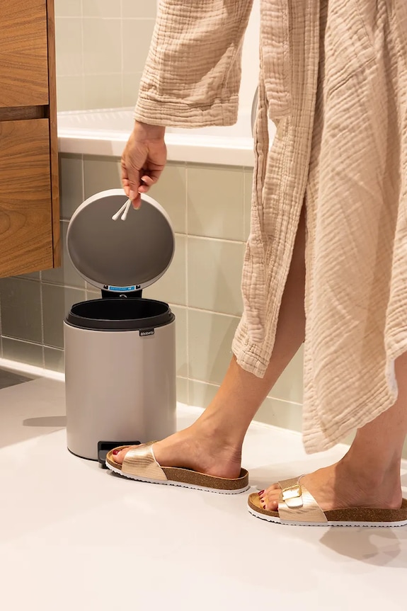 Brabantia kosz na śmieci ze stali 5 l 252204