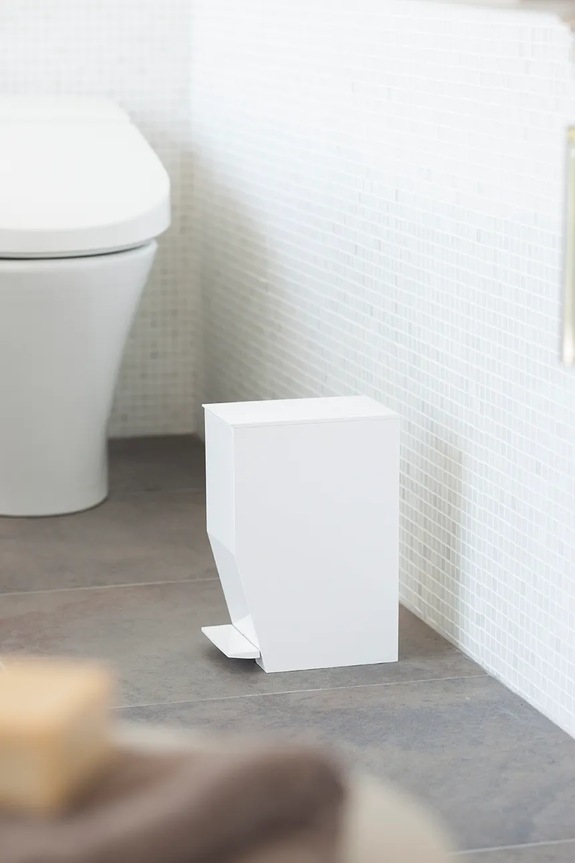 Κάδος σκουπιδιών Yamazaki Tower 3,9 L 3385 λευκό AA00