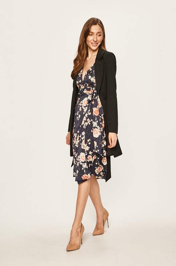 Vero Moda - Płaszcz 10227617 czarny AA00