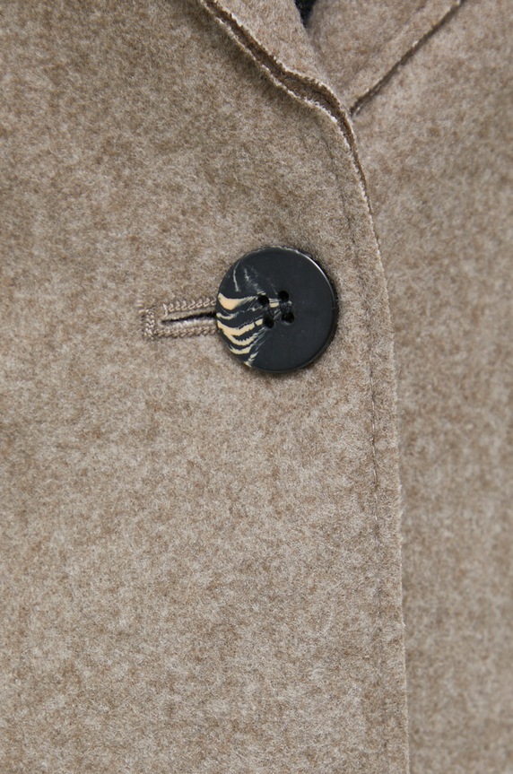 Only palton 15213300.Caribou maro