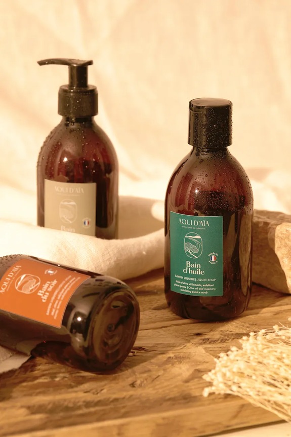 Υγρό απολεπιστικό σαπούνι Aqui d'Aia Oil Bath 300 ml 220030000069001 πολύχρωμο AA00