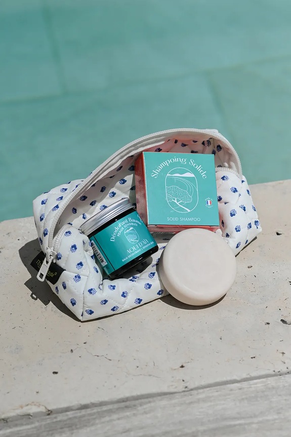 Σαμπουάν σε μπάρα Aqui d'Aia Solid Shampoo 70 g 230007000000000 πολύχρωμο AA00