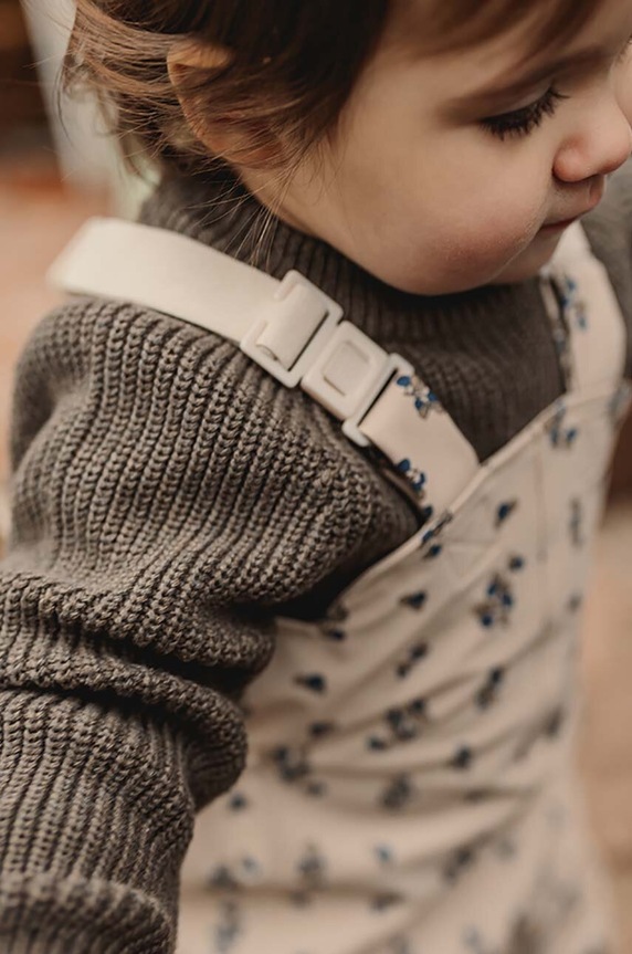 That's mine gyerek együttes RAI1 bézs