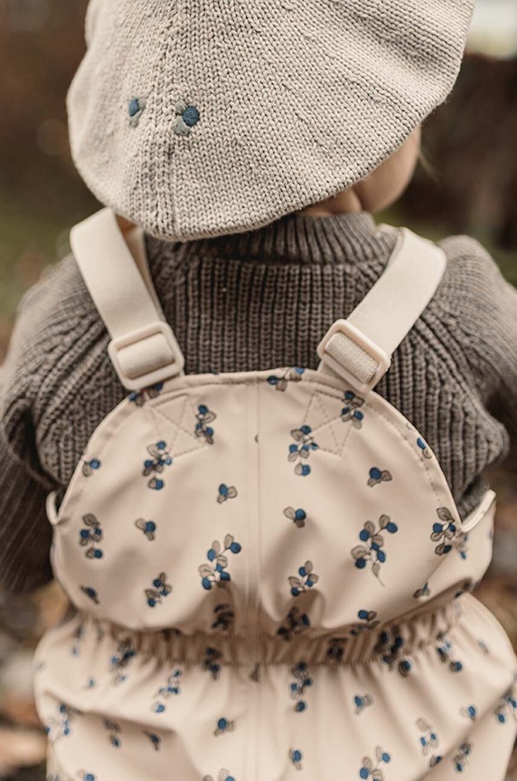 That's mine gyerek együttes bézs RAI1