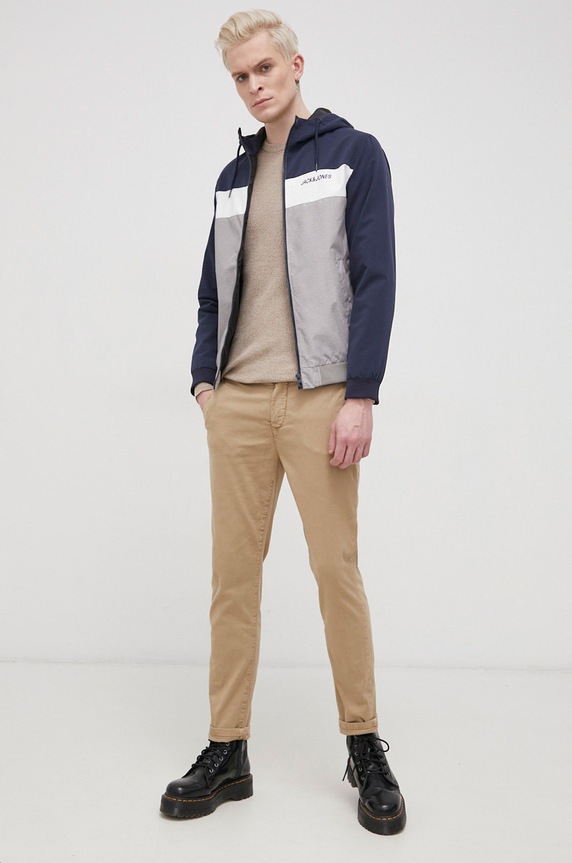 Jakna Jack & Jones 12200208.NavyBlazer mornarsko plava AA00
