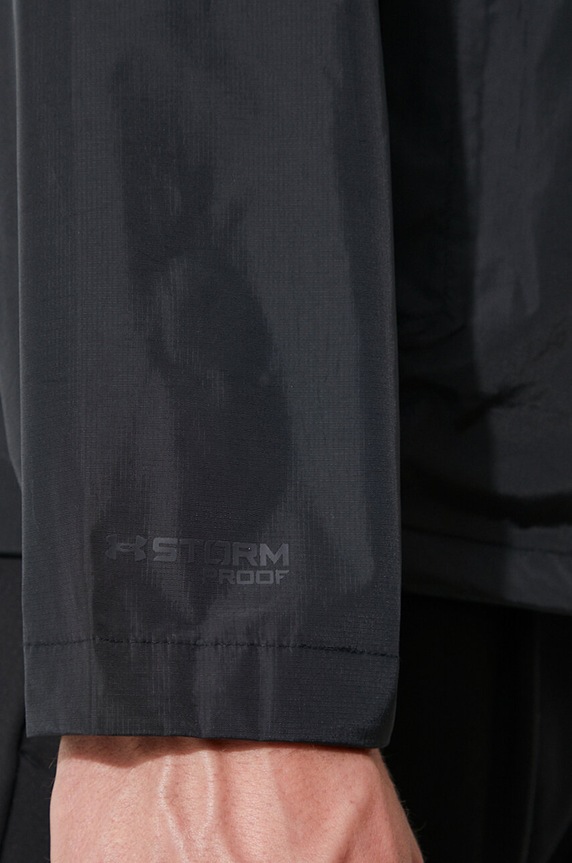 Under Armour geacă de ploaie 1374644001 1374644001