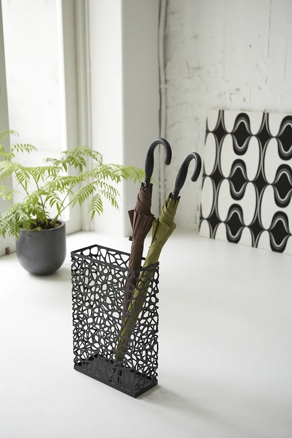 Yamazaki suport de umbrelă Nest 6324. negru AA00