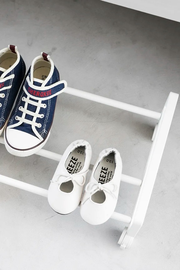 Βιβλιοθήκη με ρόδες Yamazaki Tower λευκό 1622.