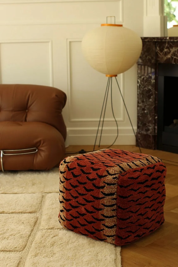 Salon i sypialnia Doing Goods pufa Tula Pouf S 1.45.15.007.200.3 multicolor