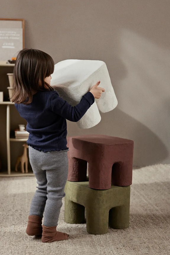 ferm LIVING stołek Podo Stool zielony 1104268965