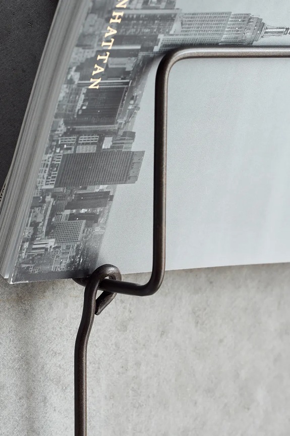 Σαλόνι και υπνοδωμάτιο Θήκη για εφημερίδες και περιοδικά House Doctor HDMag 81 x 18 cm 203660553 καφέ