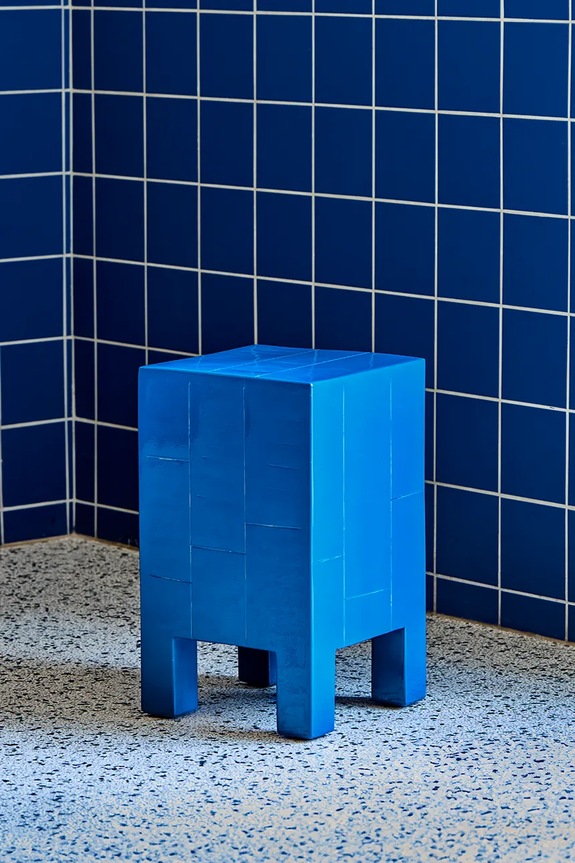 House Doctor asztal HDBrick 30 x 50,5 x 30 cm 900000116 kék AA00