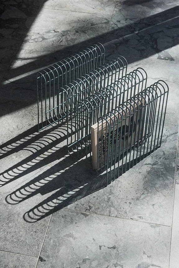 Obývací pokoj a ložnice Stojan na časopisy AYTM 40,5 x 30,3 x 30,3 cm 500200322081 modrá
