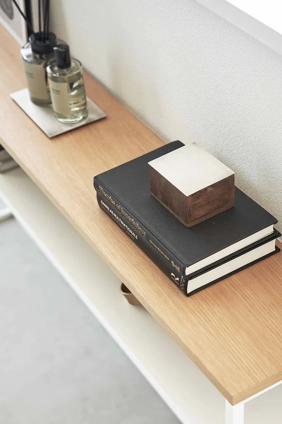 Yamazaki stolik konsolowy ze stali 126 x 20,5 x 65 cm 2028