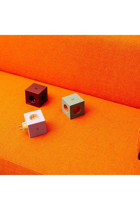 Модульний спліттер Avolt Bauhaus-Archiv USB-C (30W) SQ2.EUFC30.WMIN1 фіолетовий