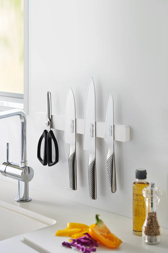 Cucina e Bar Yamazaki organizer magnetico per coltelli Tower 35 x 4 cm 5201.. bianco