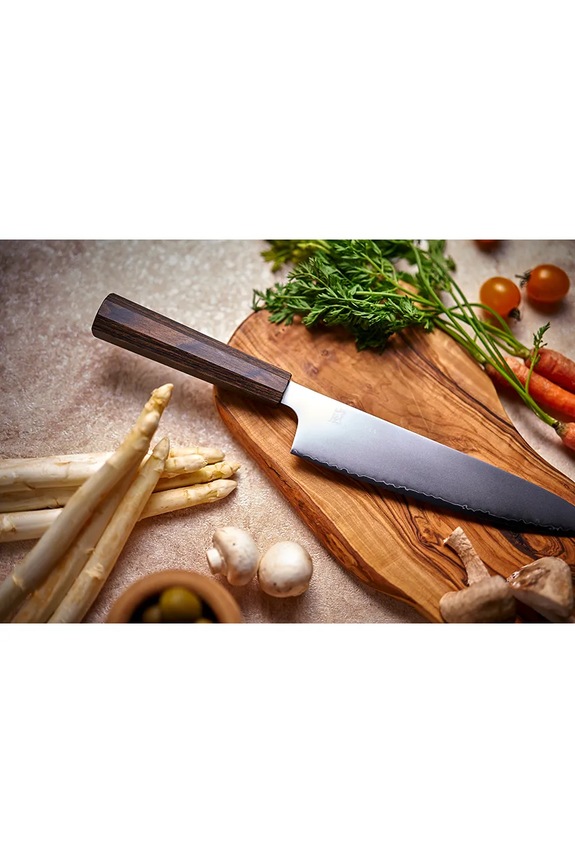Кухонний ніж Yaxell Hana Santoku 16,5 cm коричневий 34801.