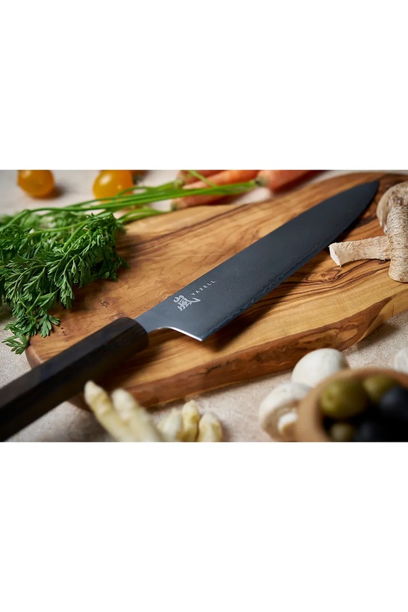 Кухонний ніж Yaxell Hana Santoku 16,5 cm 34801. коричневий