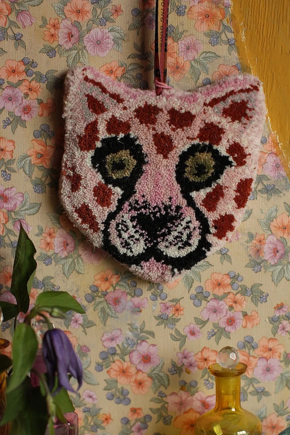 Doing Goods decoratiune de perete Pinky Leopard 20 x 22 x 2 cm 1.45.10.038.030.3