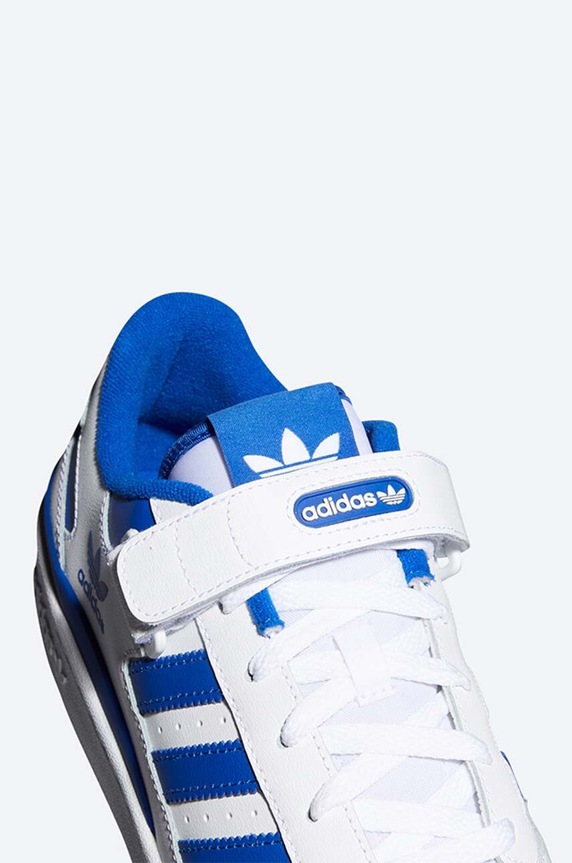 Кожени маратонки adidas Originals Forum Low FY7756 бял