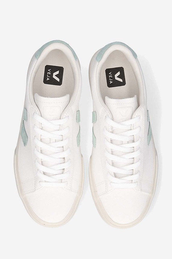 Δερμάτινα sneakers Veja Campo Chromefree λευκό CP0502485
