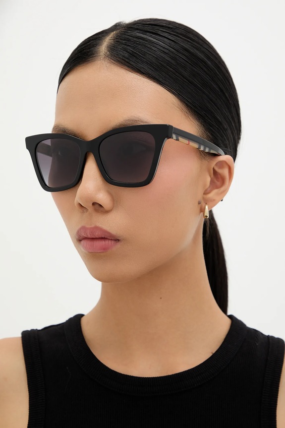 Burberry Okulary przeciwsłoneczne ELSA czarny 0BE4346