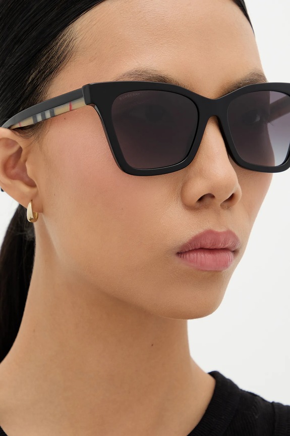 Burberry Okulary przeciwsłoneczne ELSA 0BE4346