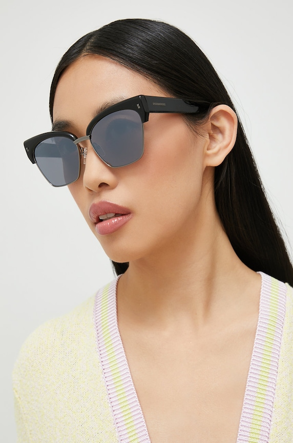 Солнцезащитные очки DSQUARED2 кошачий глаз чёрный D2.0015/S