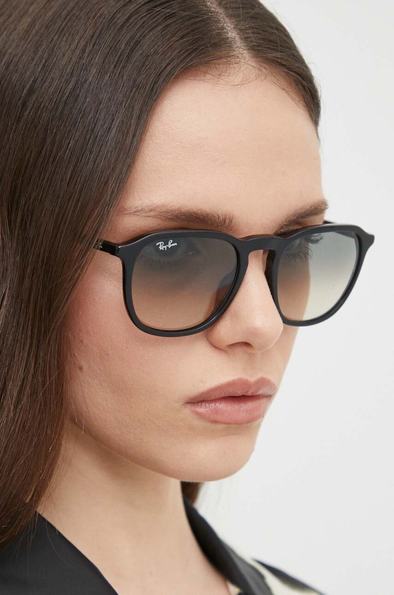 Слънчеви очила Ray-Ban 0RB2203 черен AA00