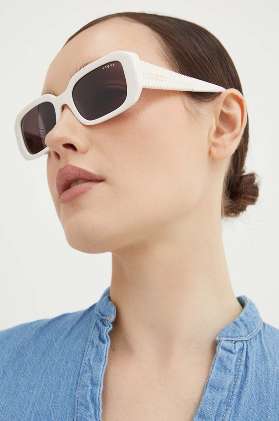 VOGUE okulary przeciwsłoneczne jednolita biały 0VO5565S.312487