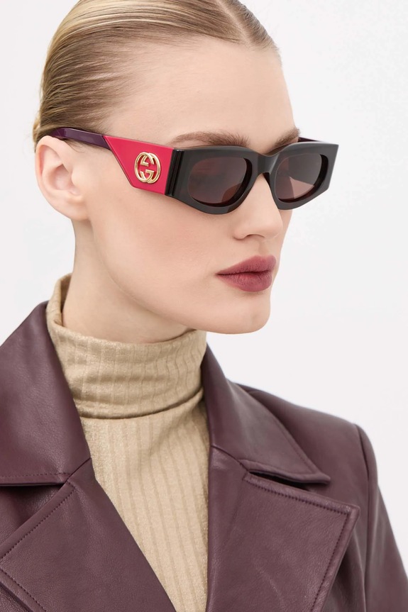 Slnečné okuliare Gucci vzorovaný fialová GG1664S