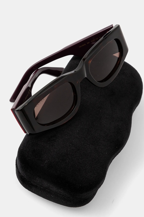 Slnečné okuliare Gucci fialová GG1664S