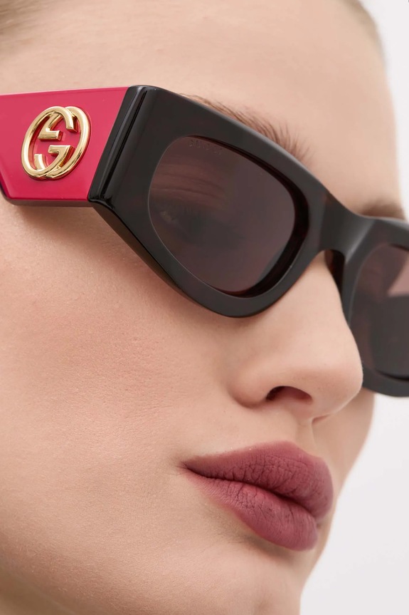 Slnečné okuliare Gucci GG1664S fialová